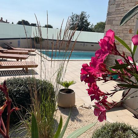 Moderne Istrische Steinvilla - 4 Sterne Mit Privatem, Beheizbaren Pool & Meerblick Kavran Exteriör bild