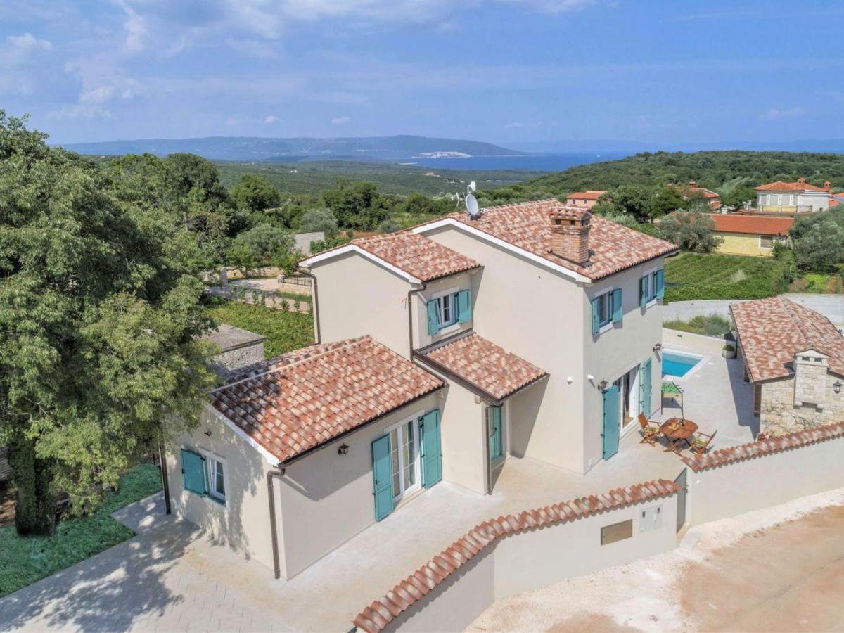 Moderne Istrische Steinvilla - 4 Sterne Mit Privatem, Beheizbaren Pool & Meerblick Kavran Exteriör bild
