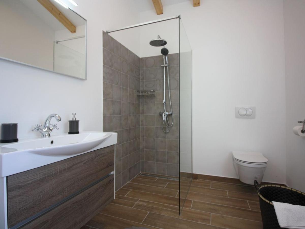 Moderne Istrische Steinvilla - 4 Sterne Mit Privatem, Beheizbaren Pool & Meerblick Kavran Exteriör bild