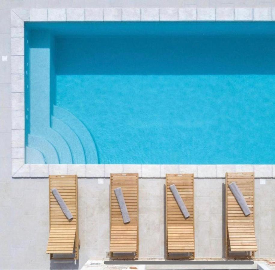 Moderne Istrische Steinvilla - 4 Sterne Mit Privatem, Beheizbaren Pool & Meerblick Kavran Exteriör bild